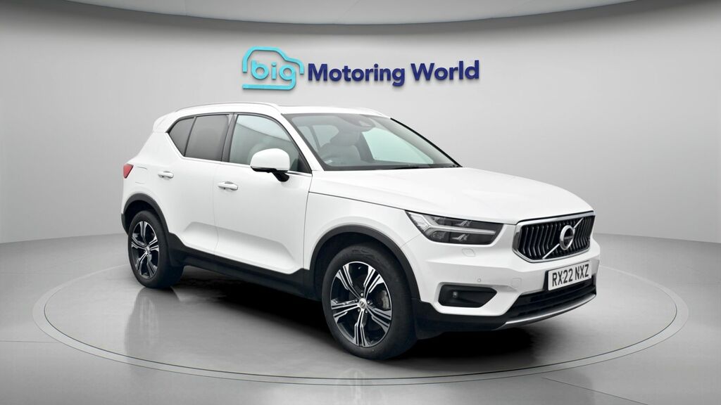 Volvo XC40 Ultimate Bright White