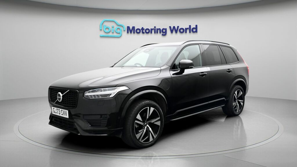 Volvo XC90 Plus Black #3