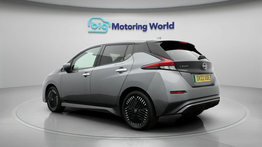 Nissan Leaf N-connecta DV22XDE Grey #5