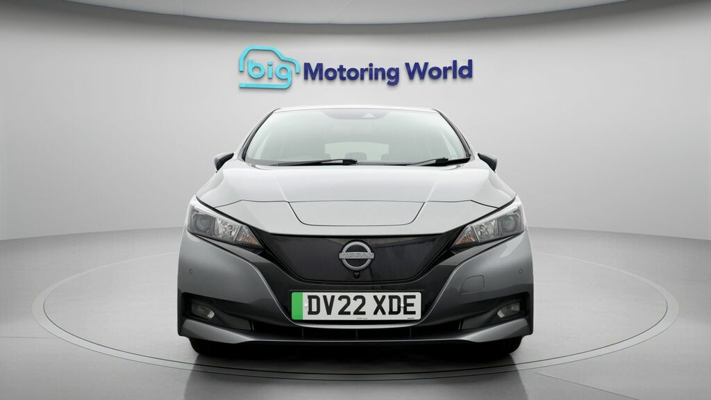 Nissan Leaf N-connecta DV22XDE Grey #2