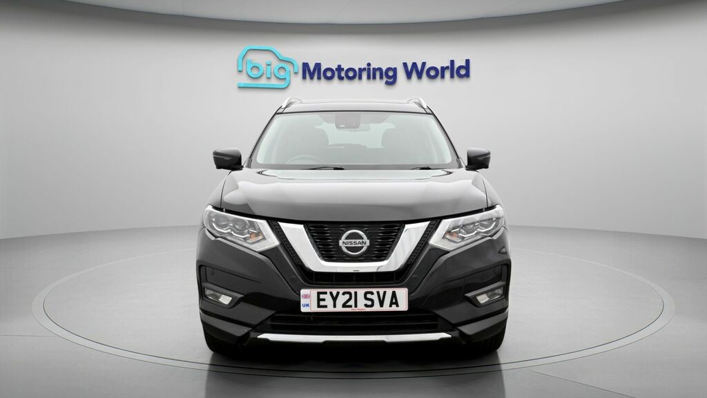 Nissan X-Trail Tekna Black #2