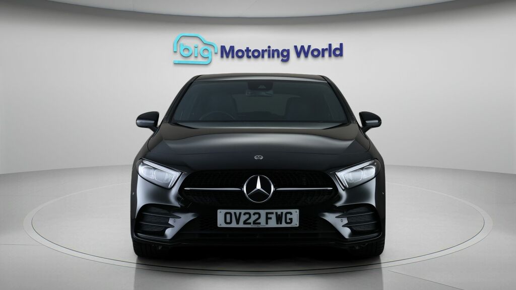 Mercedes-Benz A Class Amg Line Edition OV22FWG Black #2