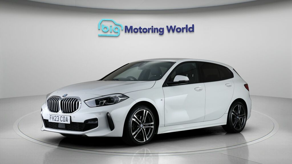 BMW 1 Series M Sport FH23COA White #3