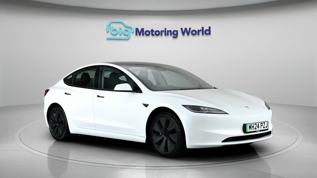 Tesla Model 3 3 Model 3 White