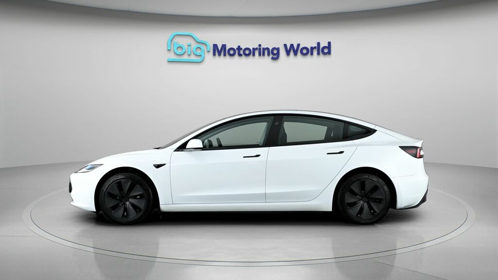 Tesla Model 3 3 Model 3 MH24PZJ White #4