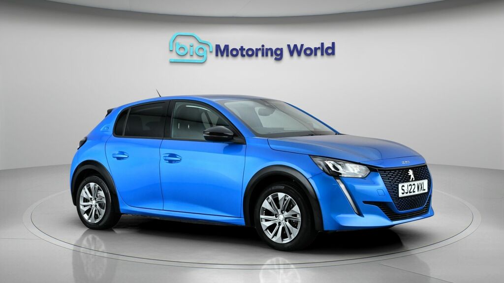 Peugeot e-208 Allure Premium Blue
