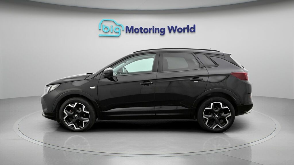 Vauxhall Grandland Ultimate Black #4