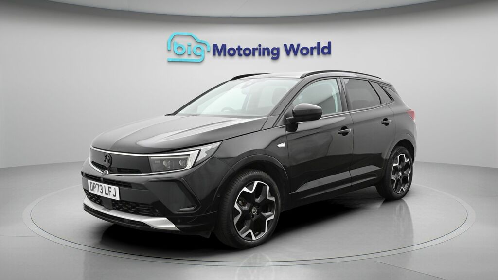Vauxhall Grandland Ultimate Black #3