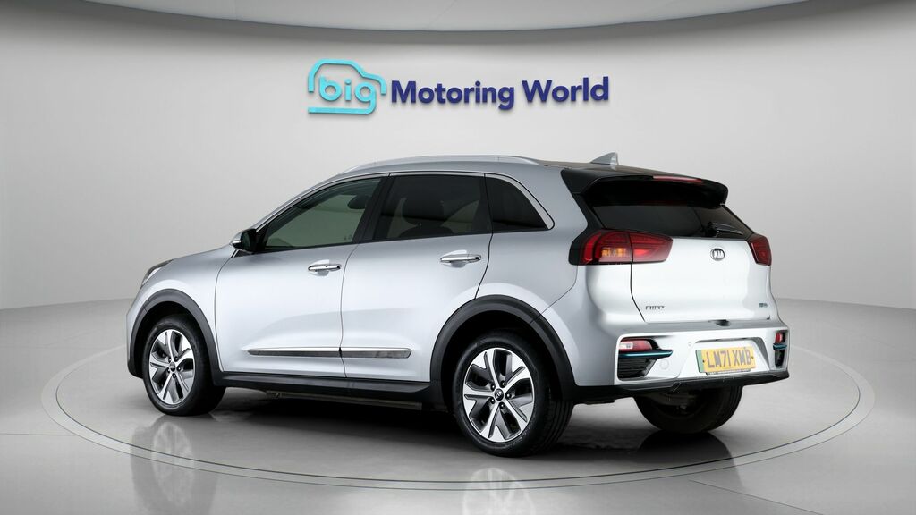 Kia Niro 4 LM71XMB Silver #5