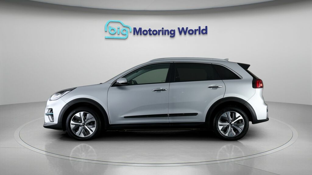Kia Niro 4 LM71XMB Silver #4