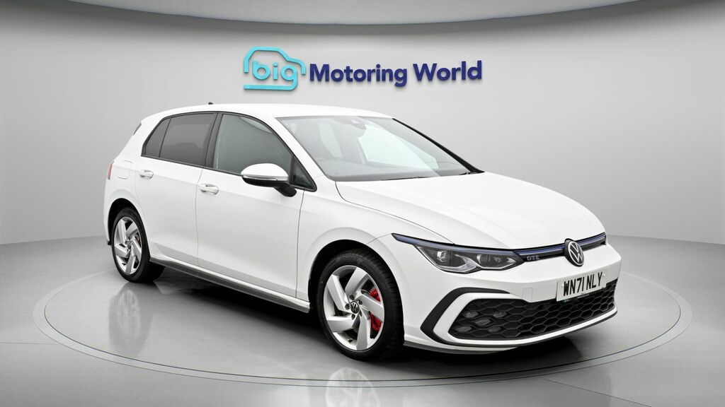 Volkswagen Golf Gte White