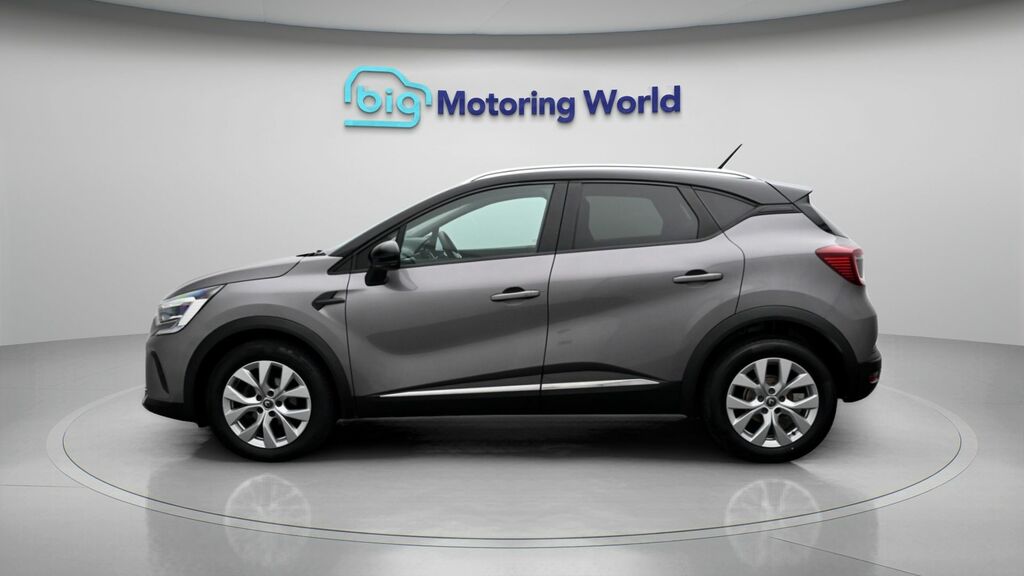 Renault Captur Iconic Black #4