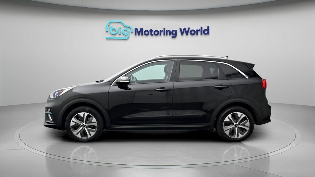 Kia Niro 2 YY22CVH Black #4