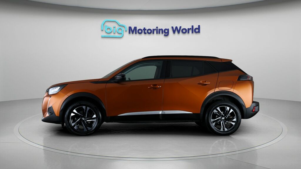 Peugeot 2008 Allure Premium PK22FFR Orange #4