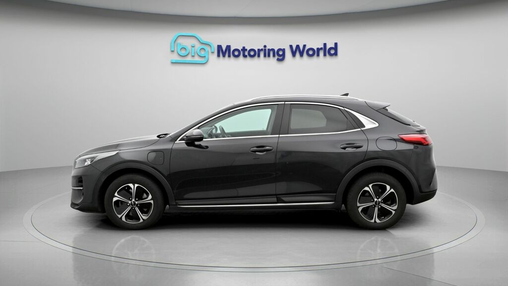 Kia Xceed 3 Black #4