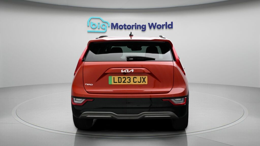 Kia Niro 3 LD23CJX Orange #6
