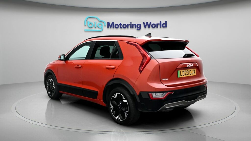 Kia Niro 3 LD23CJX Orange #5