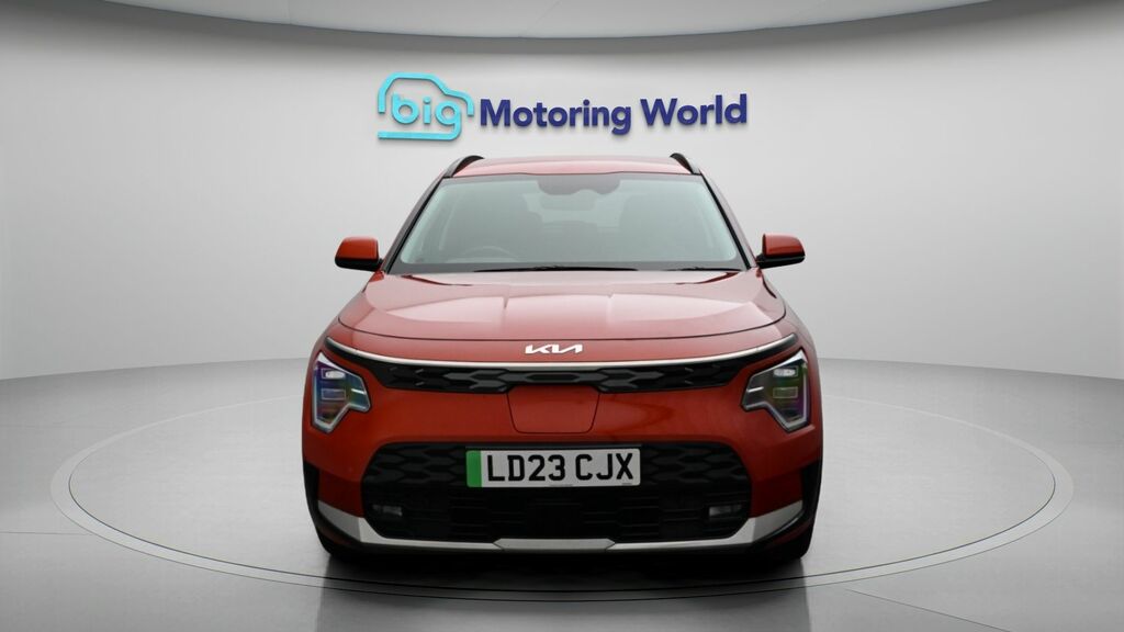Kia Niro 3 LD23CJX Orange #2