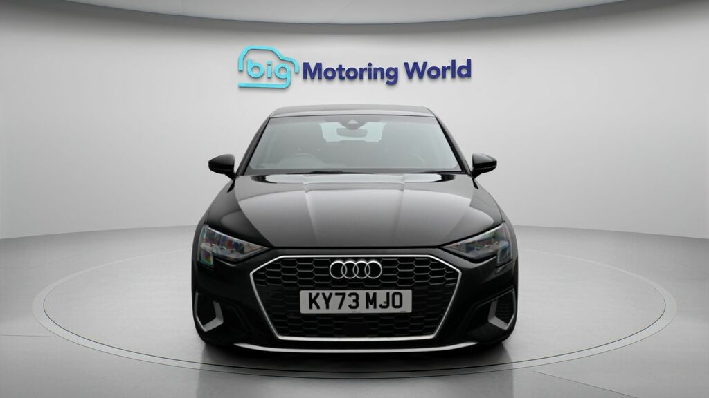 Audi A3 Sport Black #2
