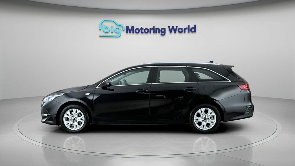 Kia Ceed 2 Black #4