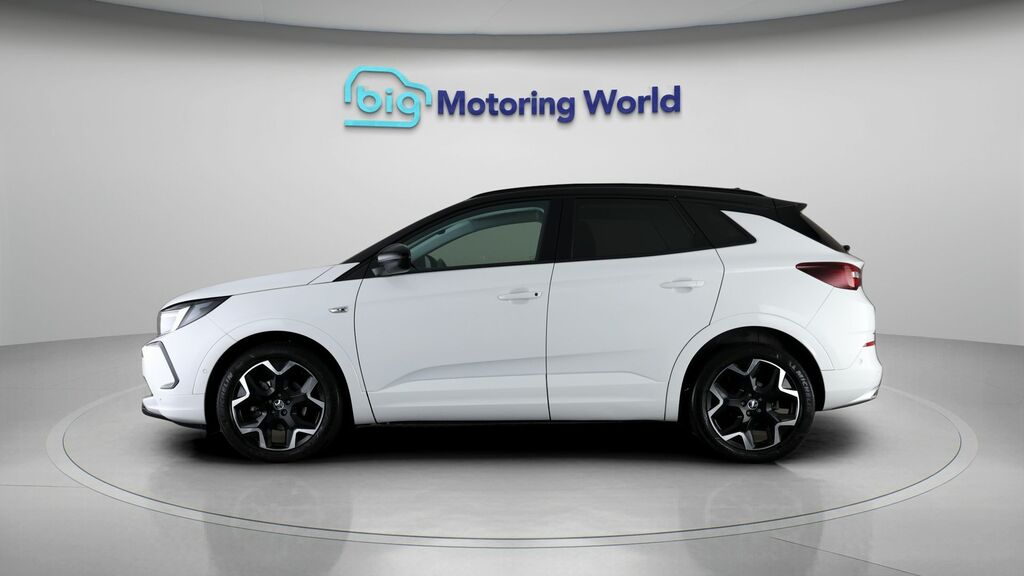 Vauxhall Grandland Ultimate White #4