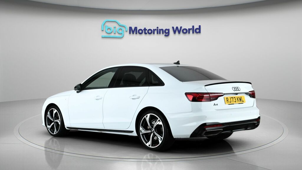 Audi A4 Black Edition White #5