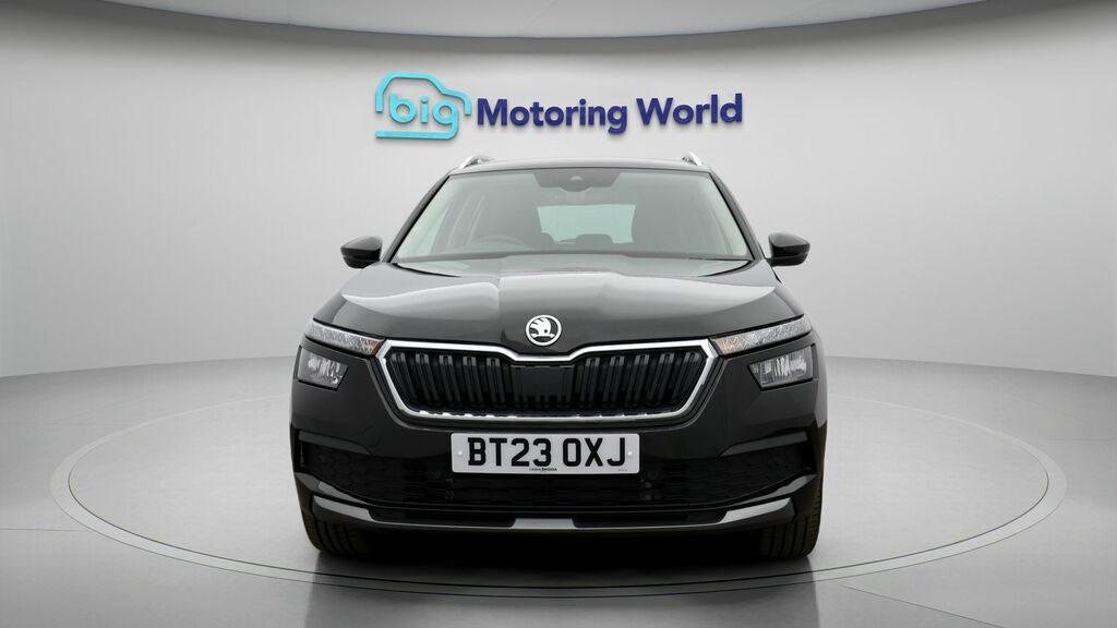 Skoda Kamiq Se L Executive BT23OXJ Black #2