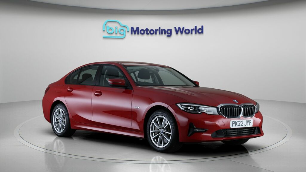 BMW 3 Series Se Pro Red