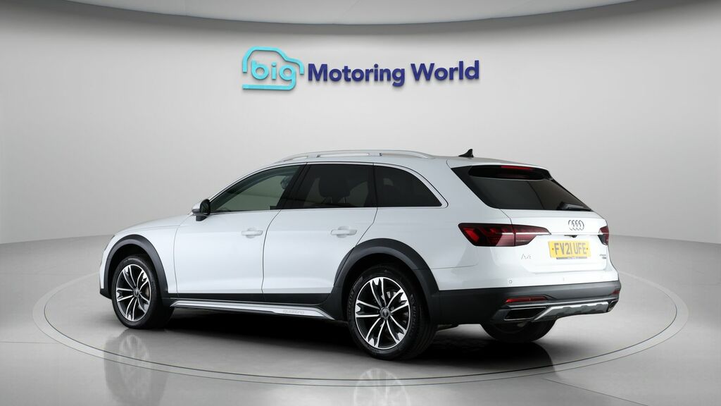 Audi A4 Allroad Sport White #5