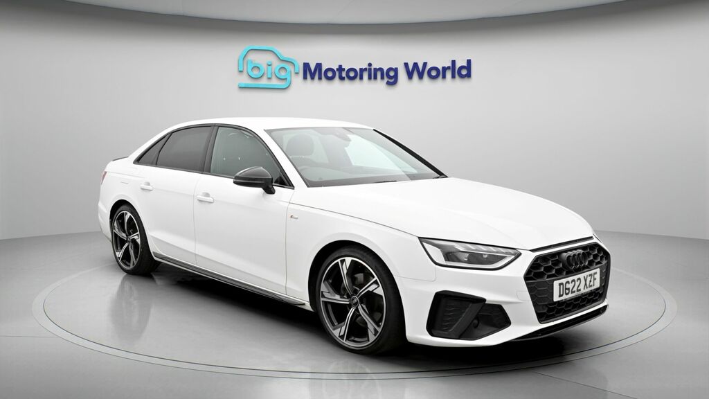 Audi A4 Black Edition White