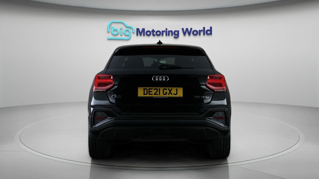 Audi Q2 Black Edition DE21GXJ Black #6