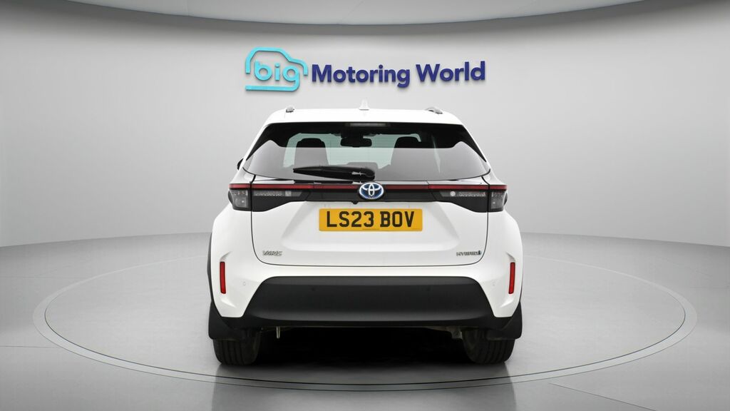 Toyota Yaris Cross Excel LS23BOV White #6