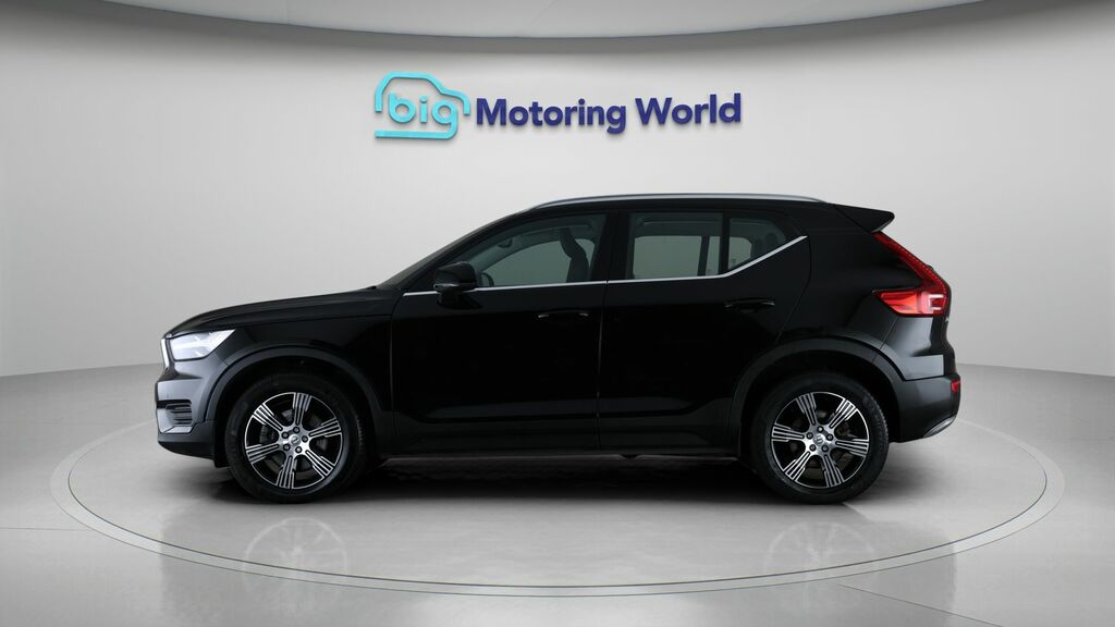 Volvo XC40 Inscription Black #4