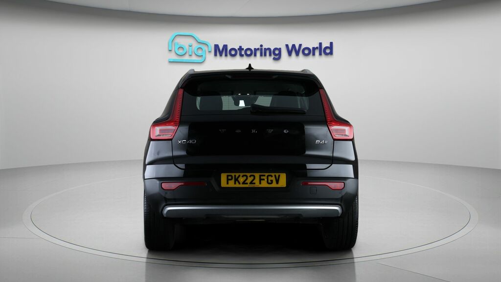 Volvo XC40 Inscription Black #6