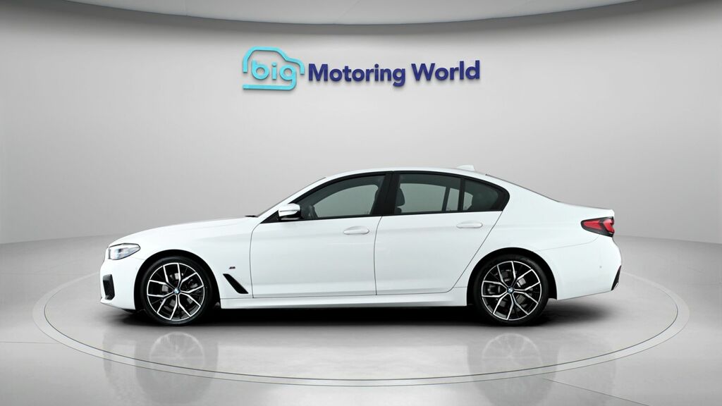 BMW 5 Series M Sport AV71VXU White #4