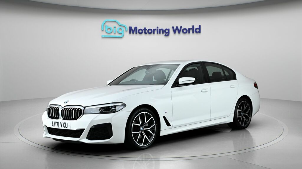 BMW 5 Series M Sport AV71VXU White #3