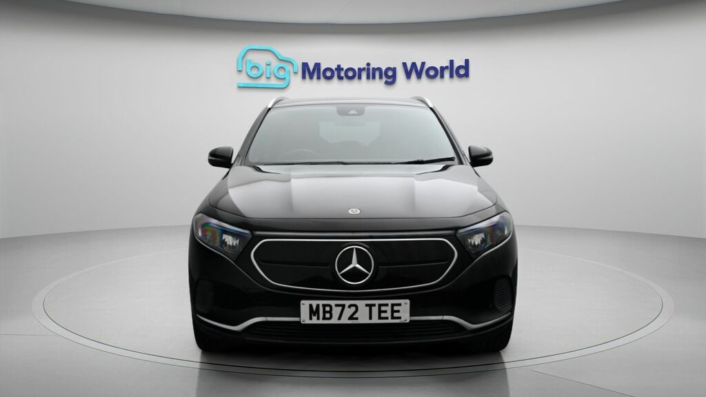 Mercedes-Benz EQA Sport Black #2