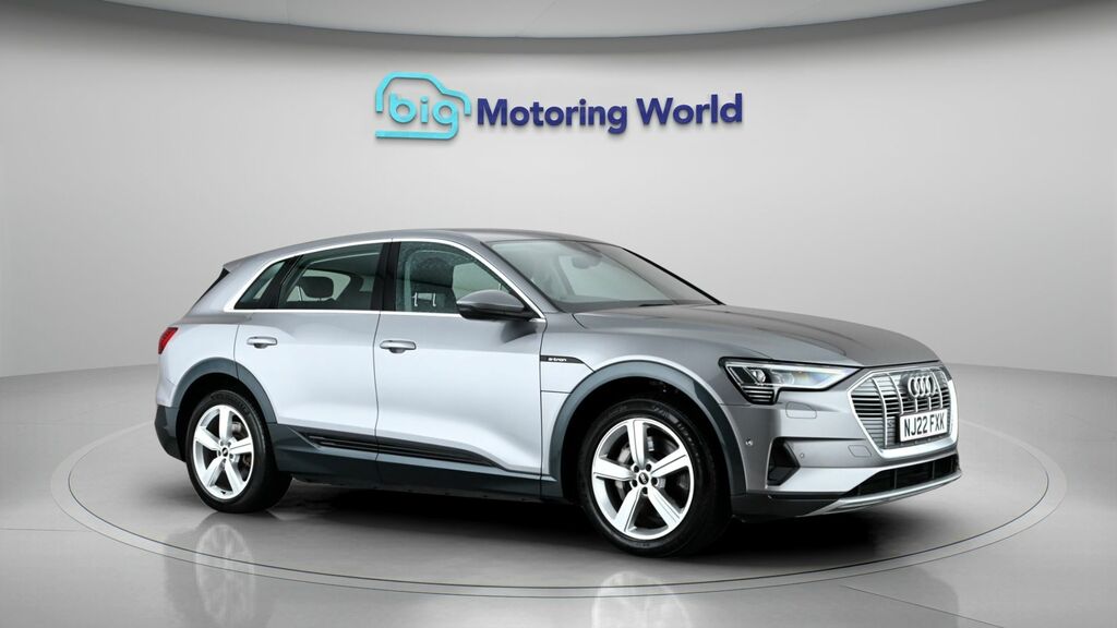 Audi E-tron Technik Grey