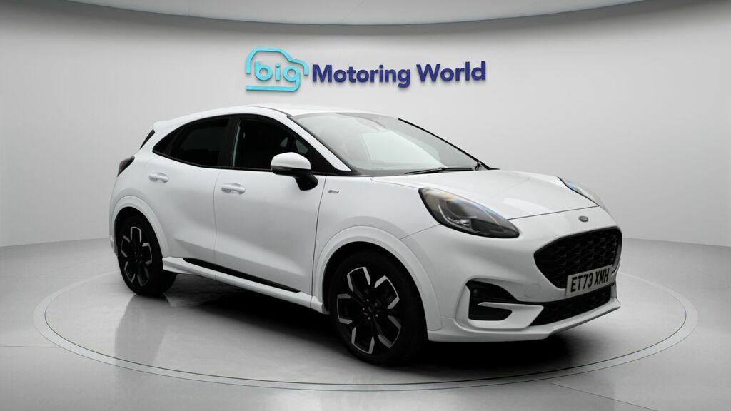 Ford Puma St-line X White
