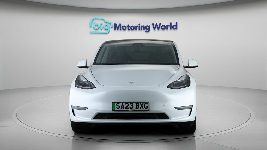 Tesla Model Y Performance White #2