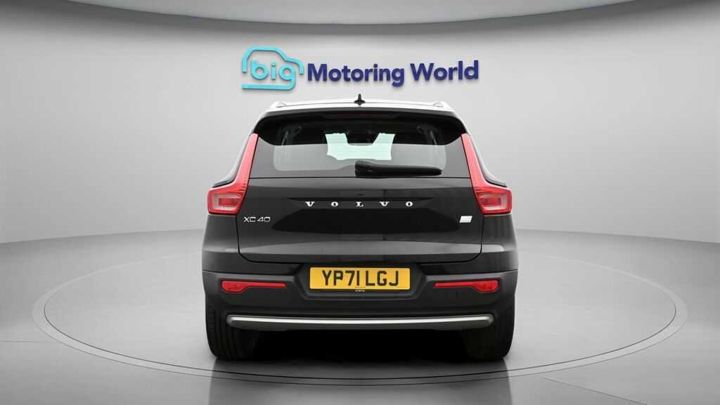 Volvo XC40 Inscription YP71LGJ Black #6