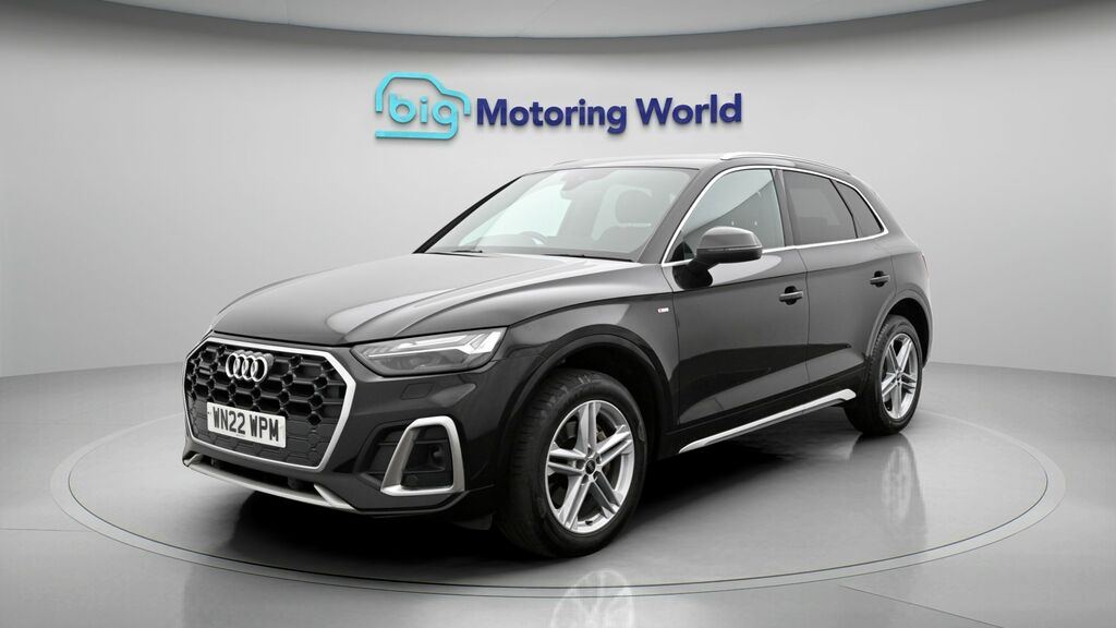 Audi Q5 S Line WN22WPM Black #3