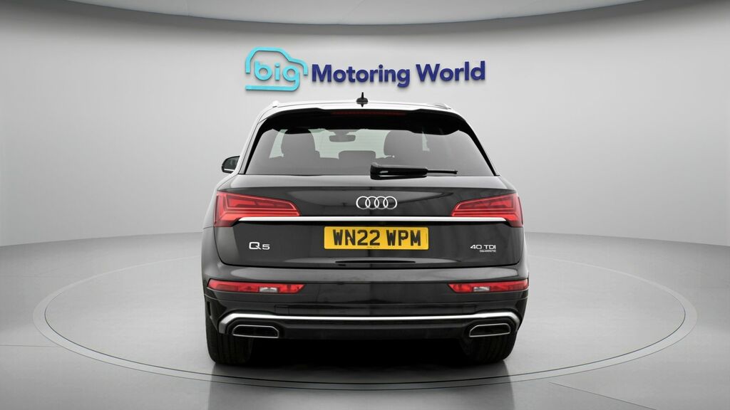 Audi Q5 S Line WN22WPM Black #6