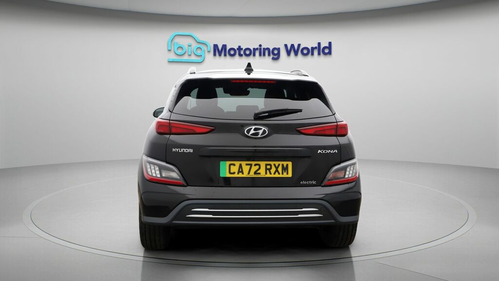 Hyundai Kona Ultimate Black #6