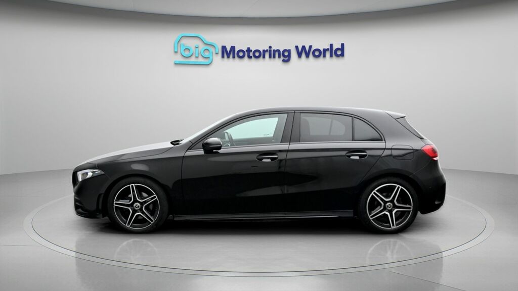 Mercedes-Benz A Class Amg Line LL72UFP Black #4