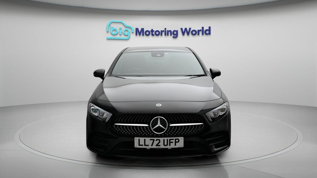 Mercedes-Benz A Class Amg Line LL72UFP Black #2