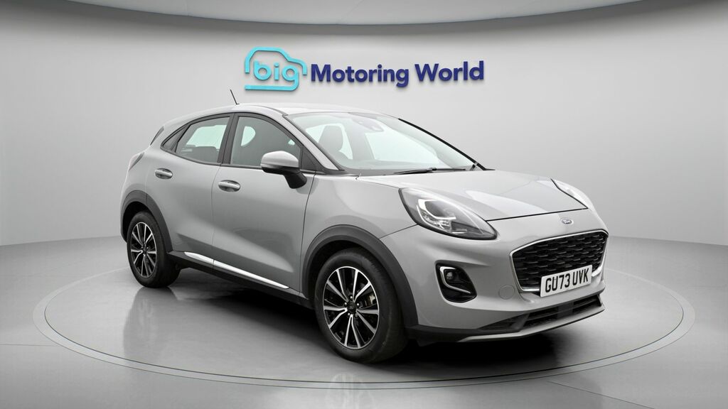 Ford Puma Titanium Silver