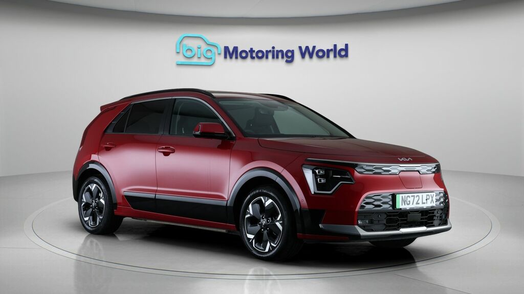 Kia Niro 4 Red