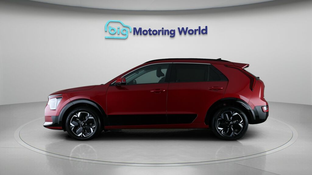 Kia Niro 4 Red #4