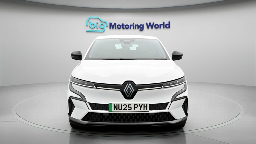 Renault Megane E-Tech Evolution NU25PYH White #2